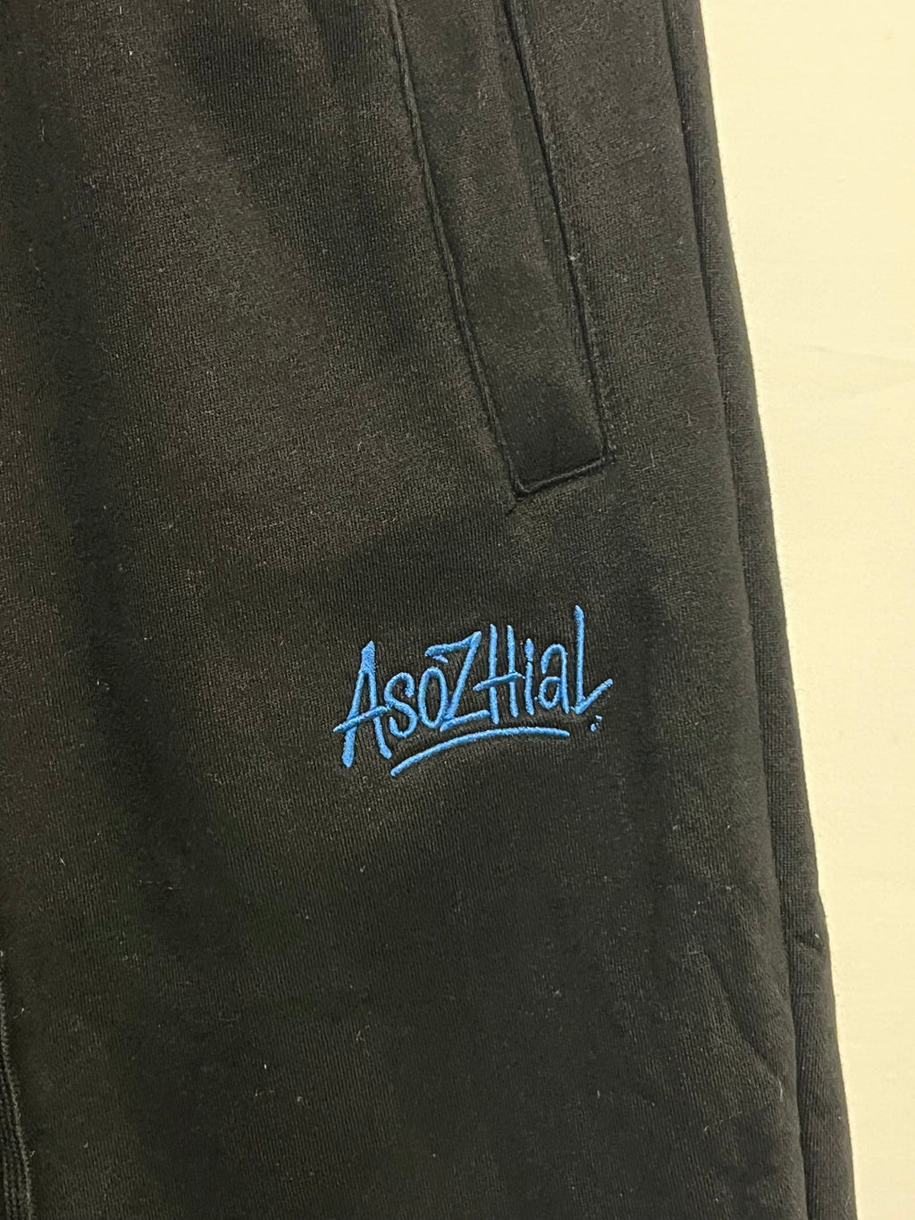 AsoZHial Trainerhose - Schwarz
