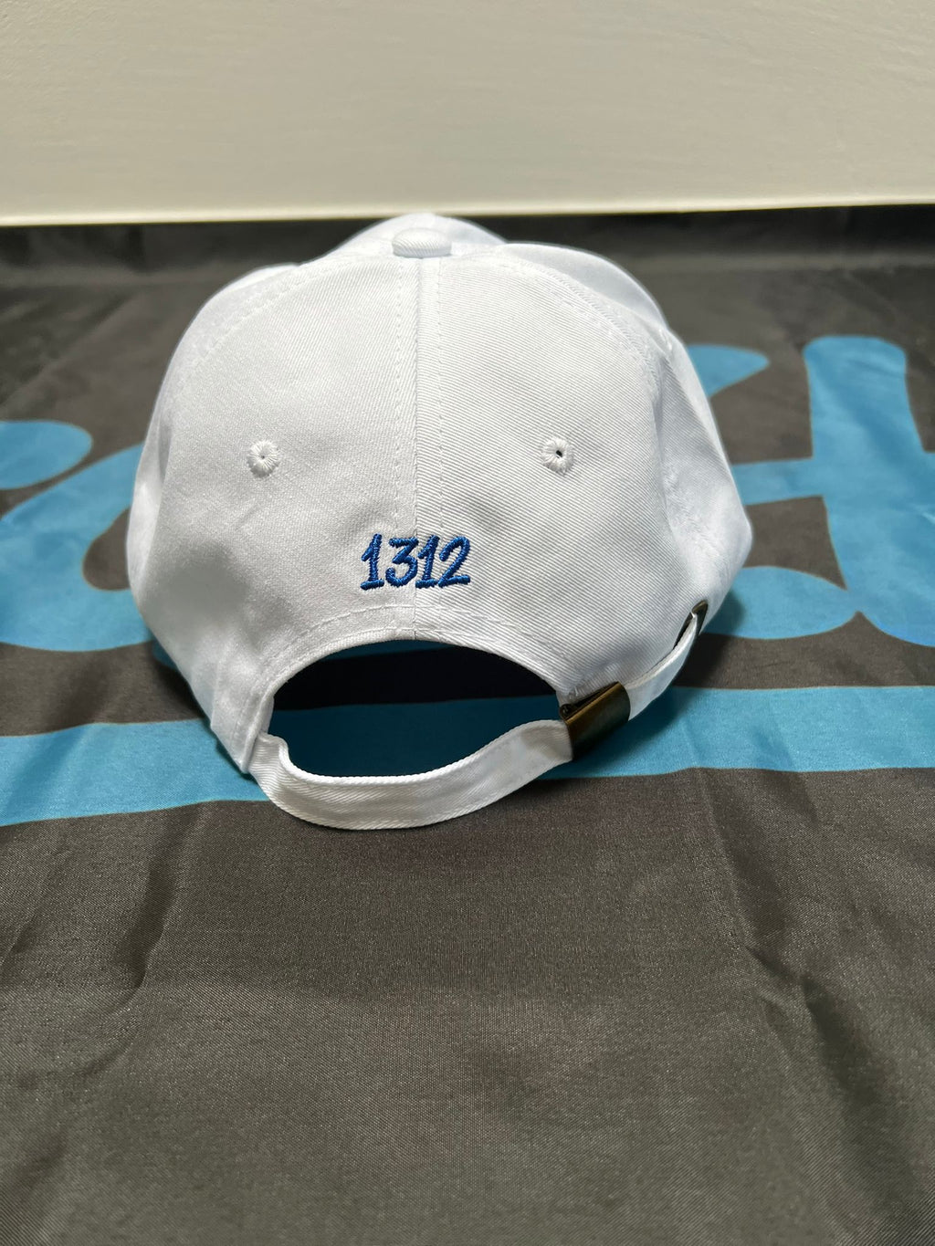 AsoZHial Cap - Weiss