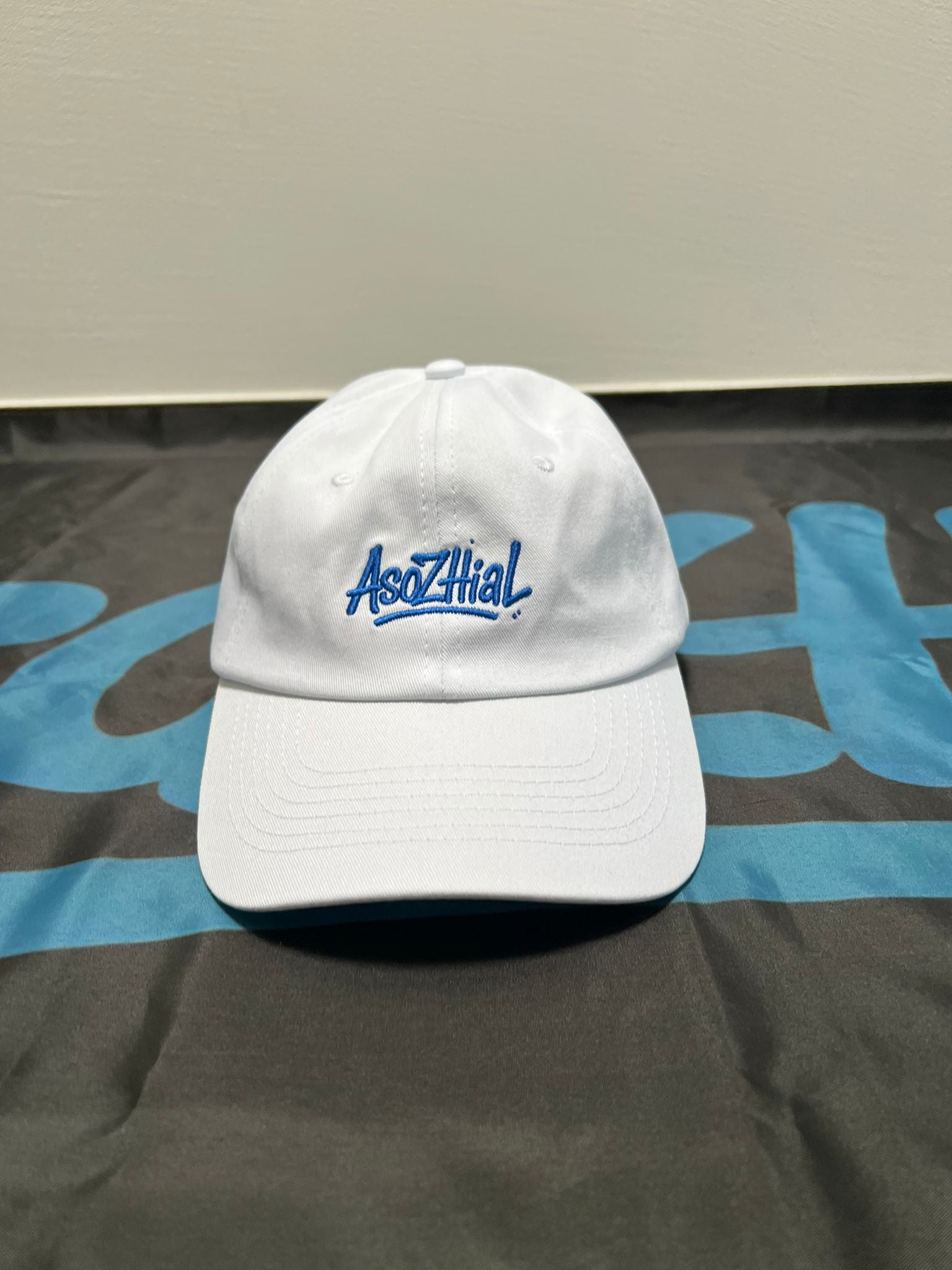 AsoZHial Cap - Weiss